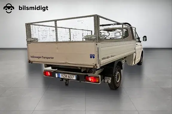 Volkswagen Transporter 2018 photo 3