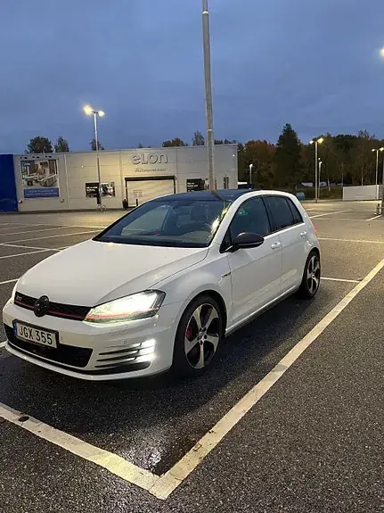 Volkswagen Golf 7