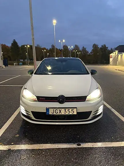 Volkswagen Golf 7 2016 photo 2