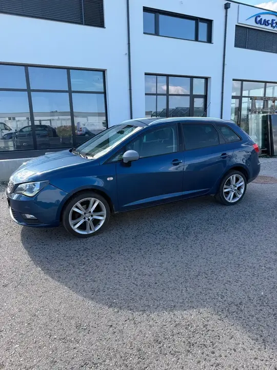 Seat Ibiza 2017 photo 2