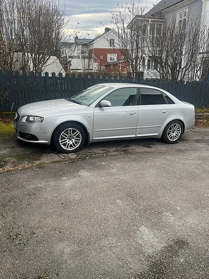 Audi A4 2007 photo 2