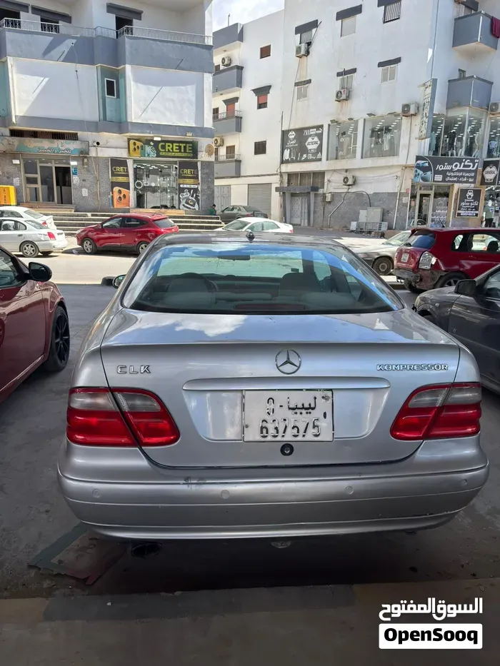Mercedes-Benz Clk-Class 2002 photo 4