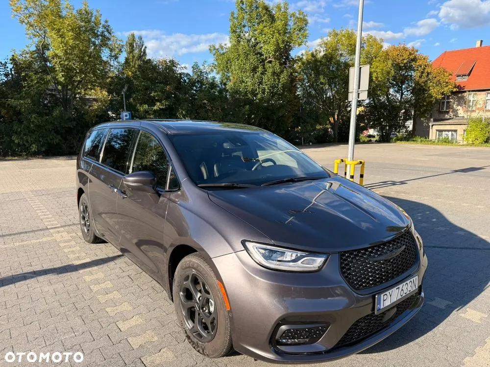 Chrysler Pacifica 2022 photo 5