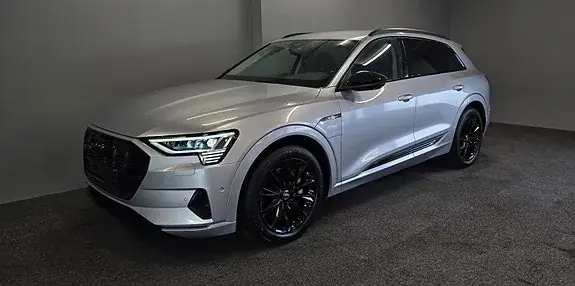 Audi E-Tron 2021 photo 2