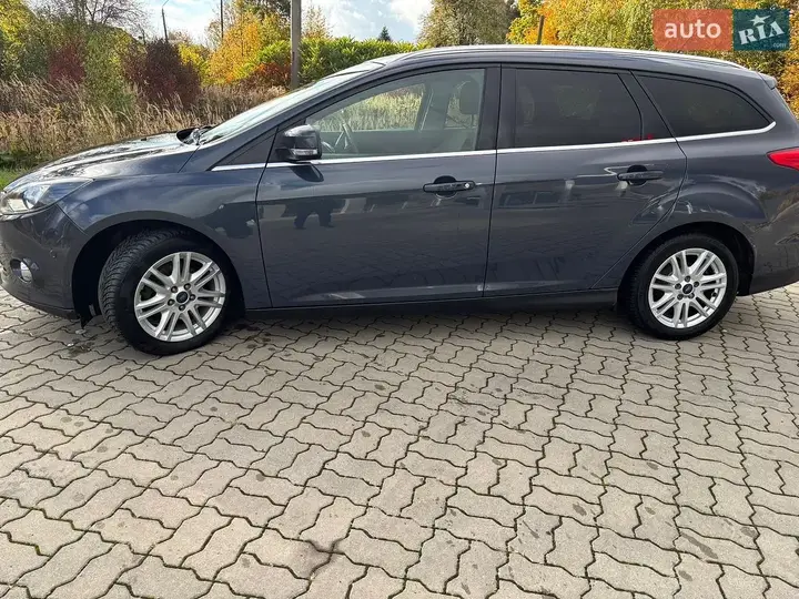 Ford Focus 2014 photo 5