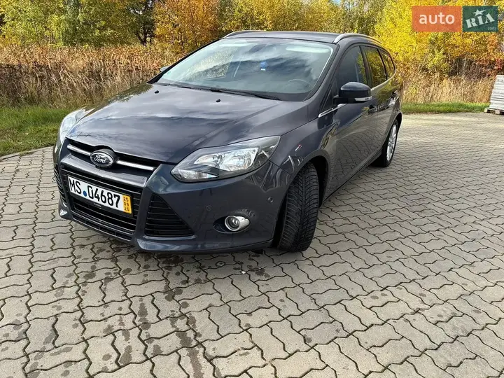 Ford Focus 2014 photo 3