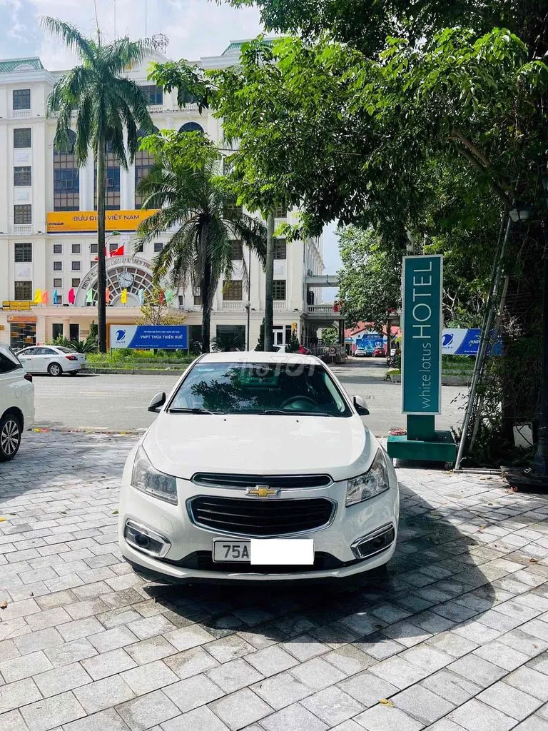 Chevrolet Cruze 2017 photo 2