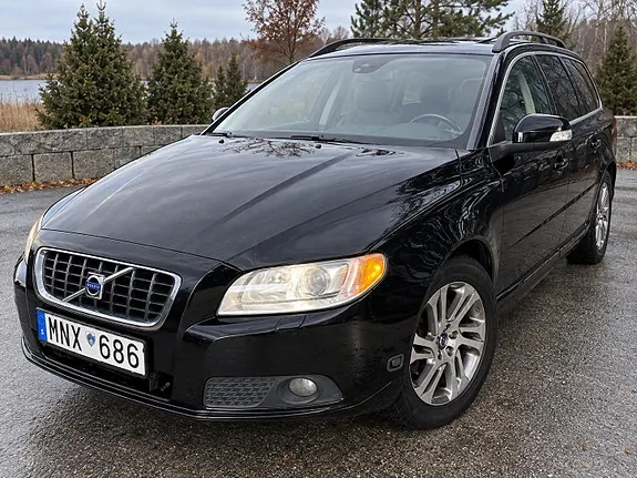 Volvo V70 2009 photo 2