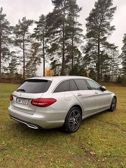 Mercedes-Benz C 220 2016 photo 3
