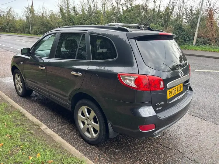 Hyundai Santa Fe 2008 photo 2
