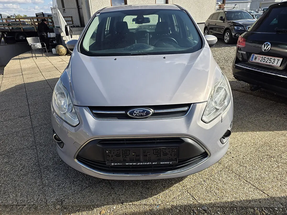 Ford C-Max 2011 photo 2