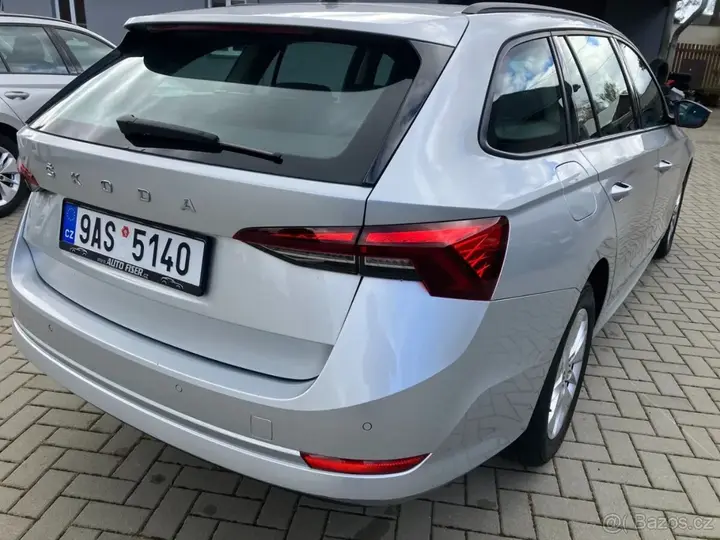 Skoda Octavia 2023 photo 5
