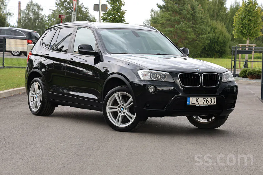 BMW X3 2012 photo 3