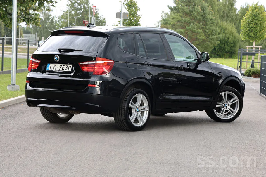 BMW X3 2012 photo 4