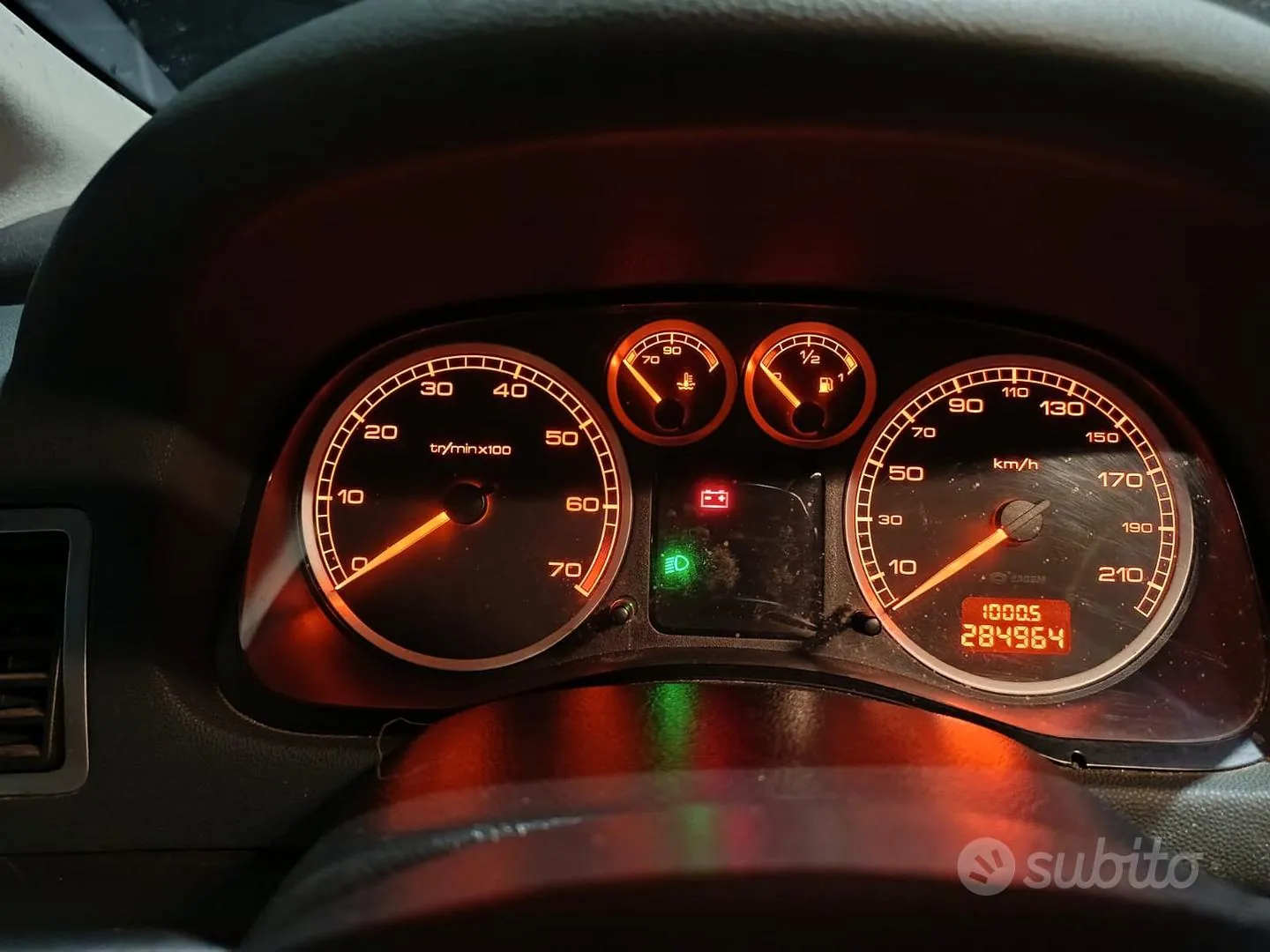 Peugeot 307 2004 photo 2