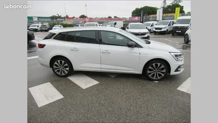 Renault Megane 2024 photo 5