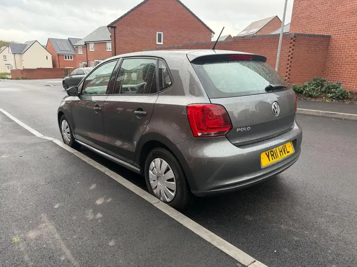 Volkswagen Polo 2011 photo 4