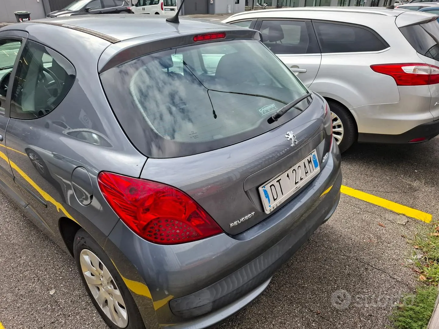 Peugeot 207 2009 photo 2