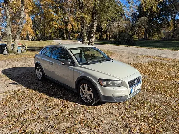 Volvo C30 2007 photo 2