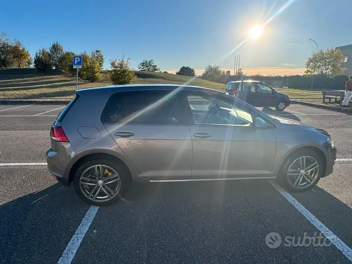 Volkswagen Golf 2014 photo 2