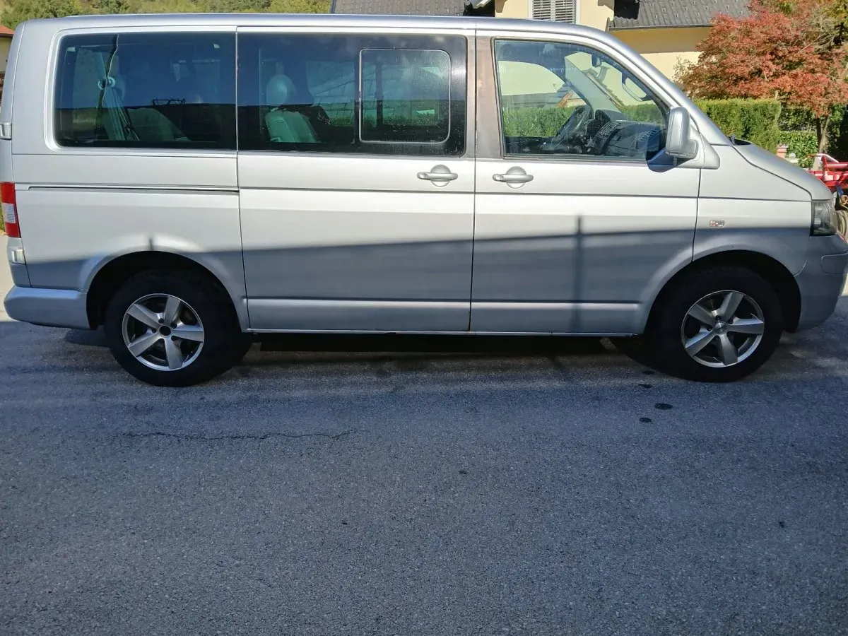 Volkswagen Caravelle 2008 photo 3