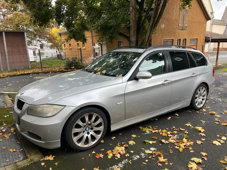 BMW 318I Touring