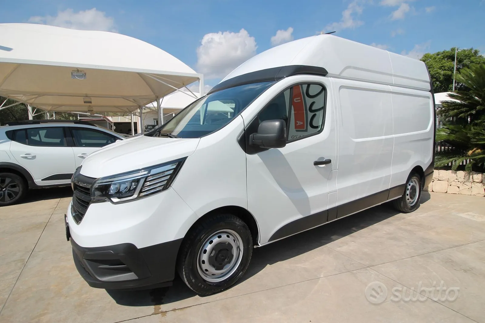 Renault Trafic 2022 photo 3