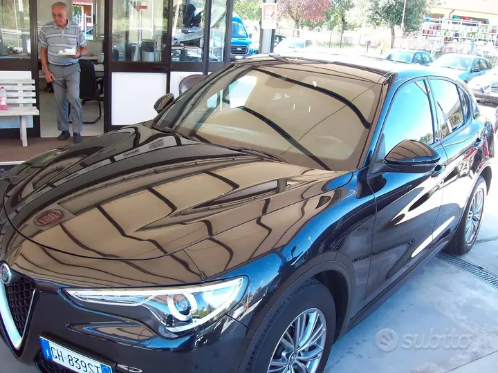 Alfa Romeo Stelvio 2022 photo 5