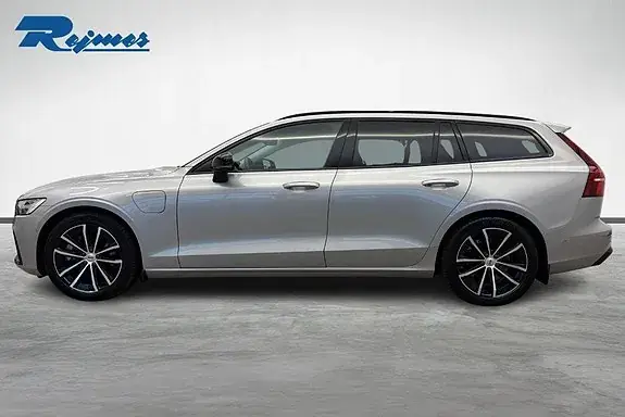 Volvo V60 2025 photo 4