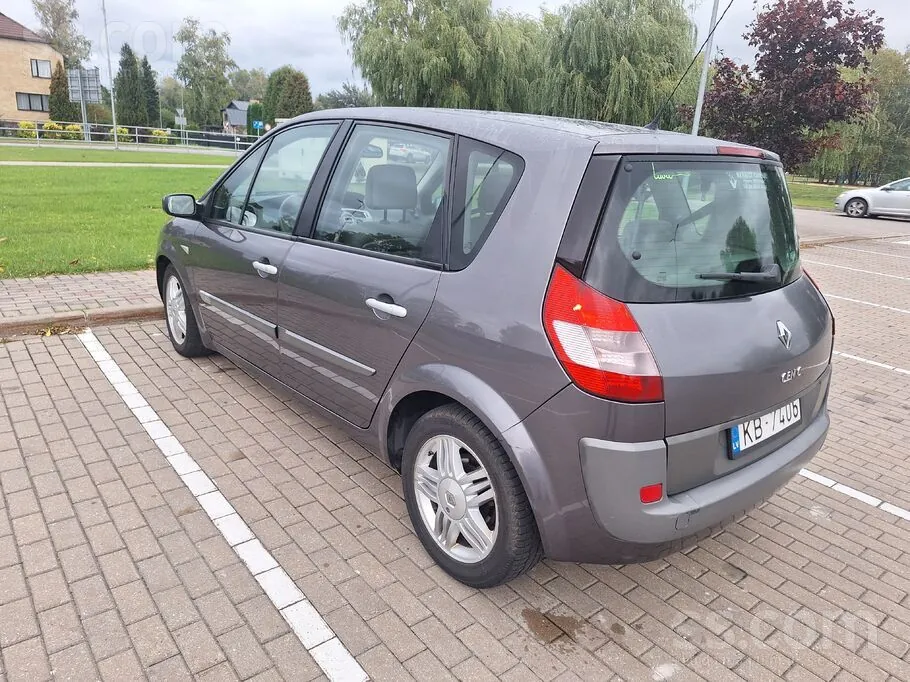 Renault Scenic 2004 photo 2
