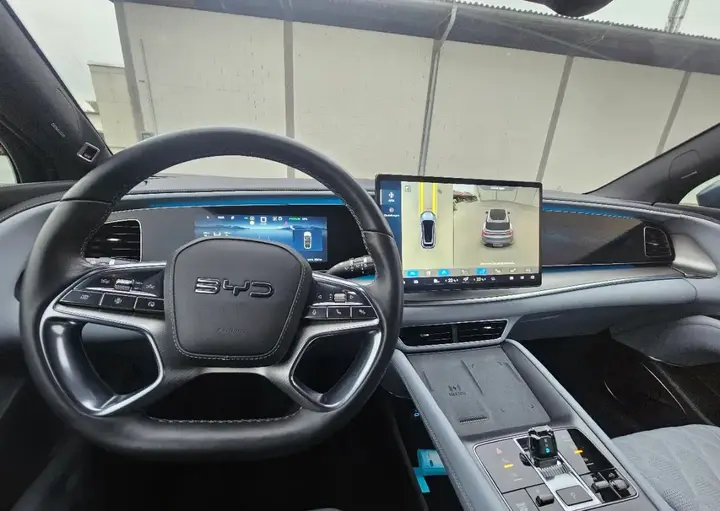 BYD Sealion 7 2026 photo 3