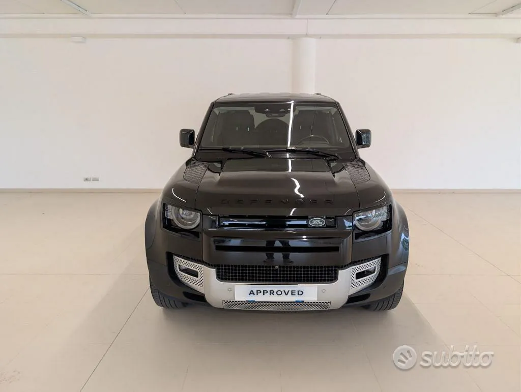 Land Rover Defender 2021 photo 3