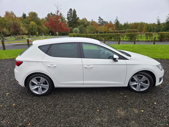Seat Leon 2015 photo 5