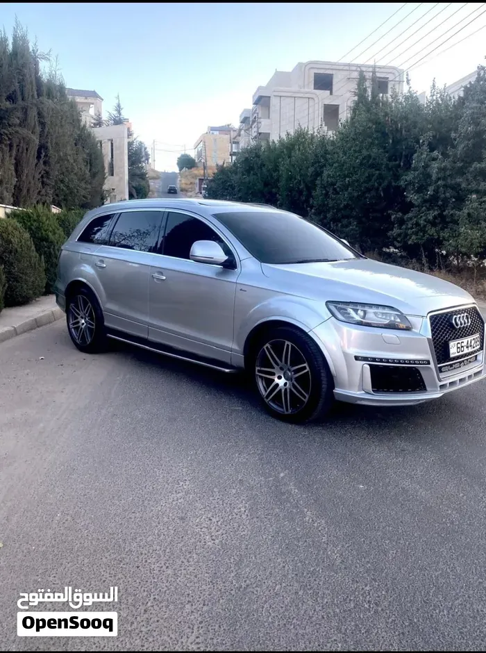 Audi Q7 2008 photo 4
