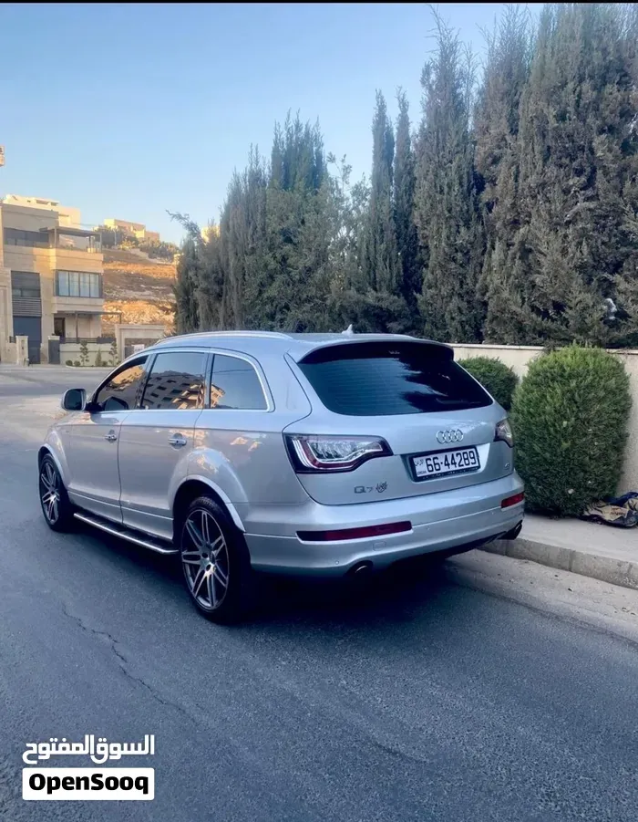 Audi Q7 2008 photo 3
