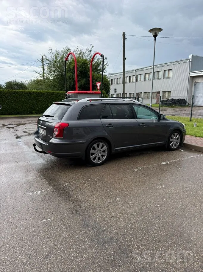 Toyota Avensis 2007 photo 5