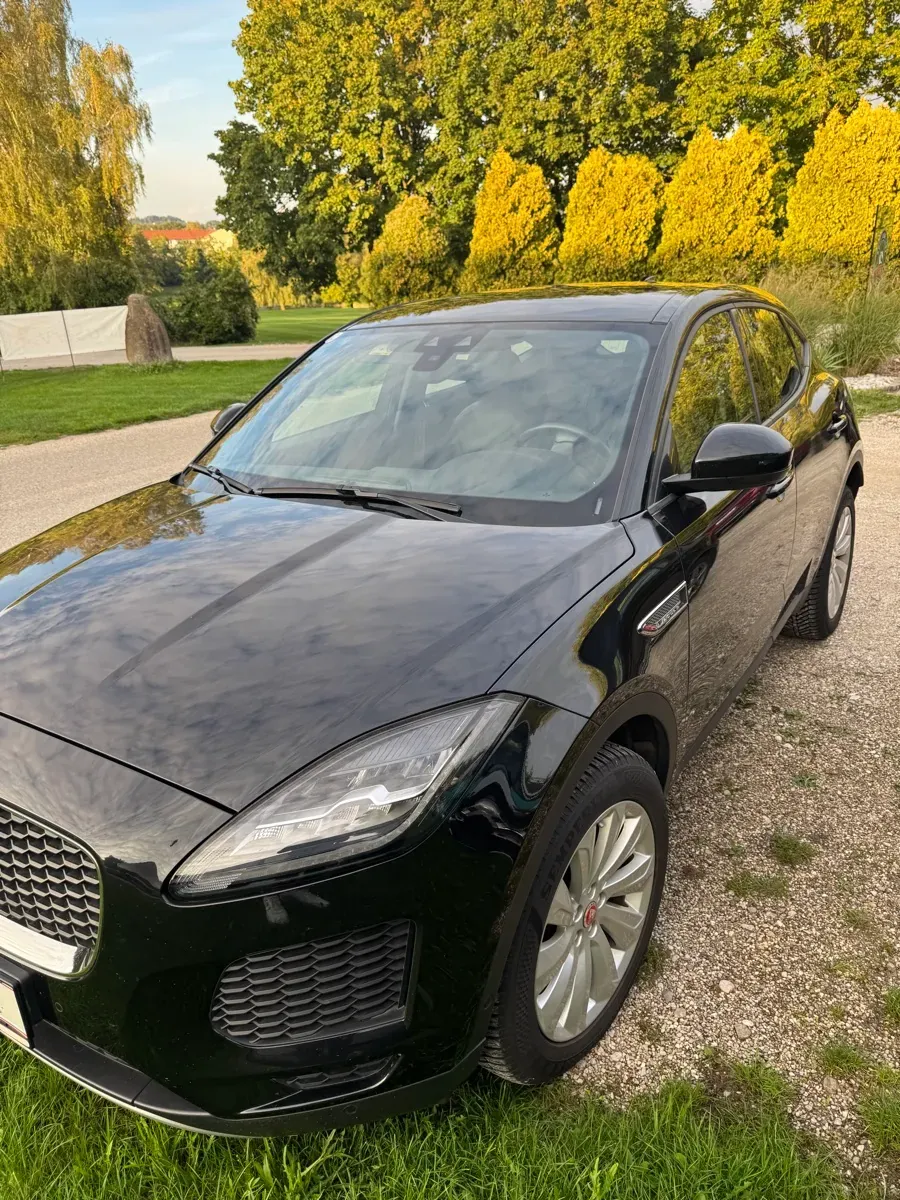 Jaguar E-Pace