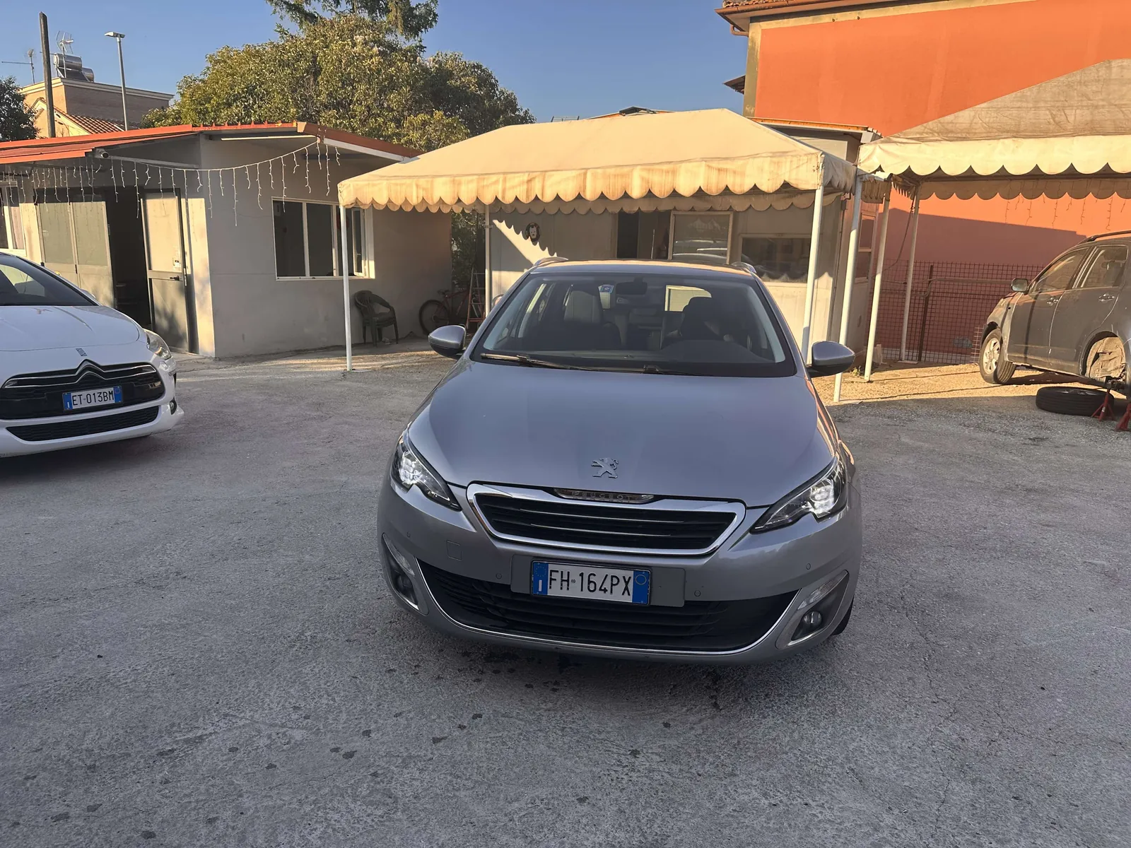 Peugeot 308 2017 photo 2