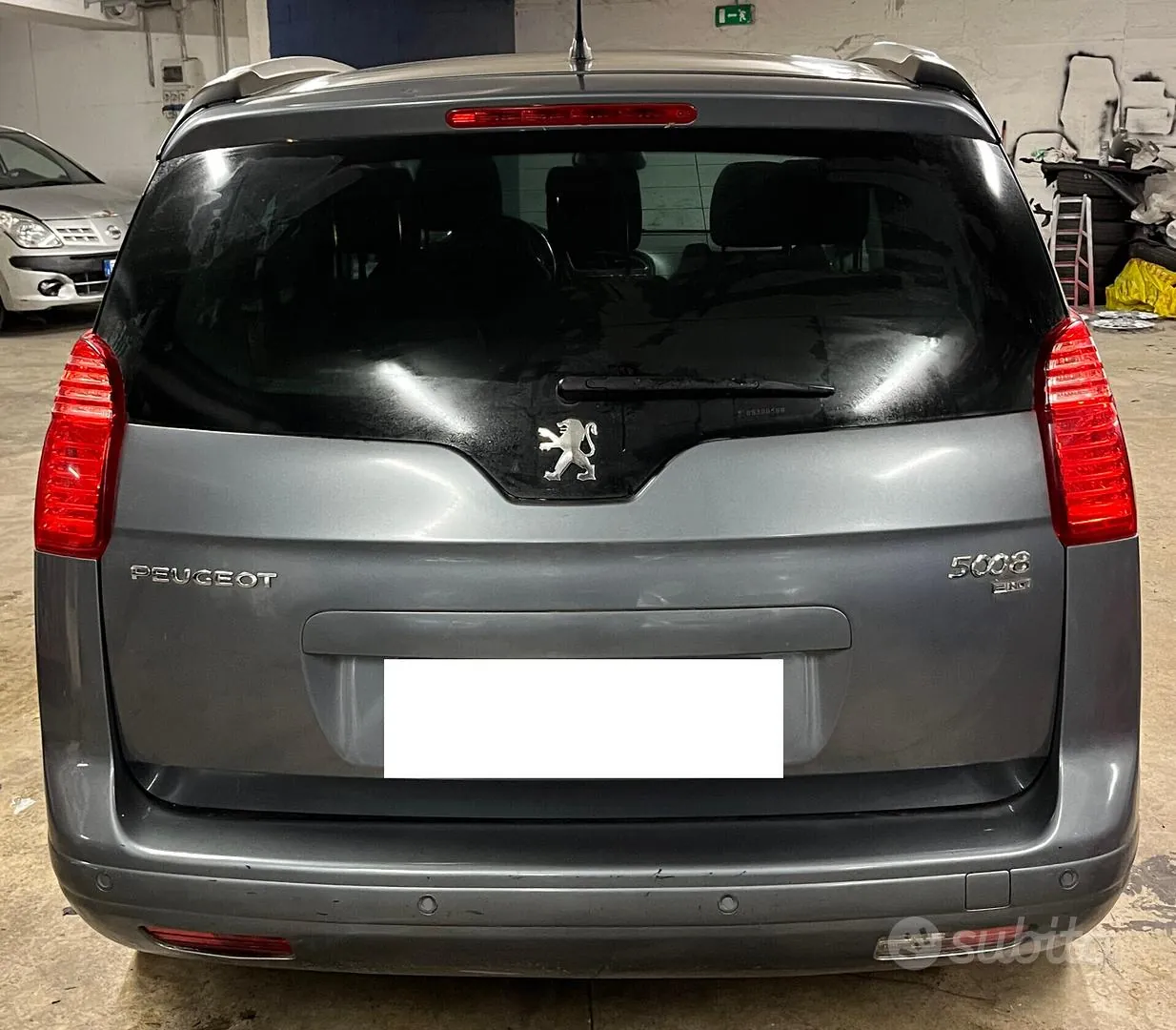 Peugeot 5008 2012 photo 4