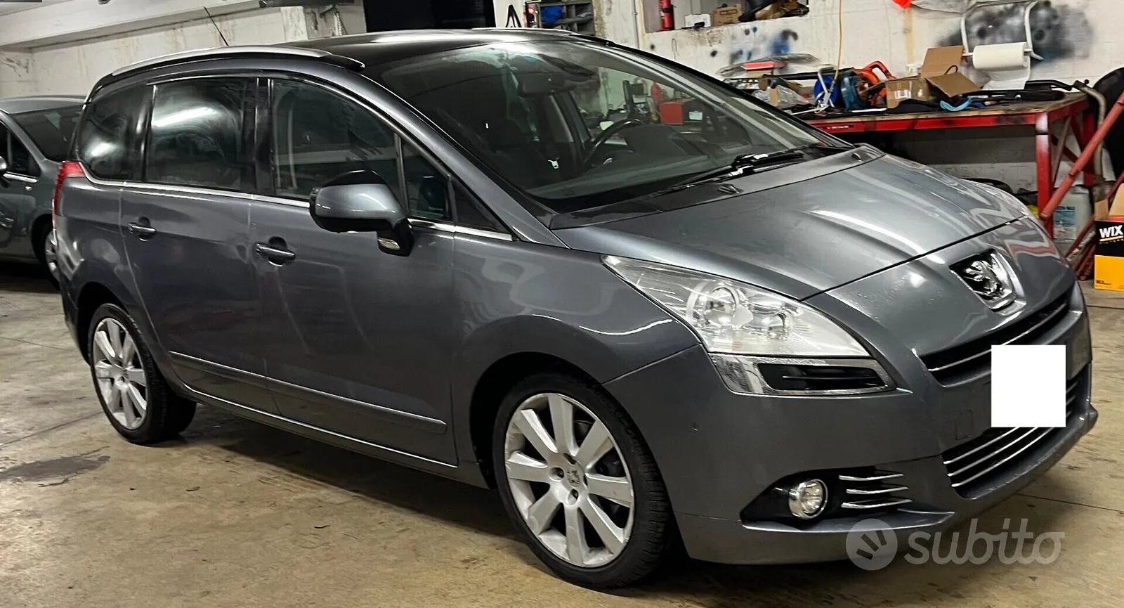 Peugeot 5008 2012 photo 3