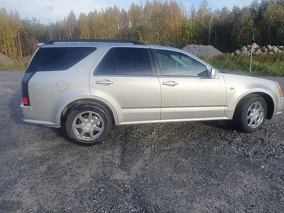 Cadillac Srx 2005 photo 3