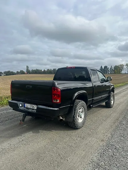 Dodge Ram 3500 2005 photo 5