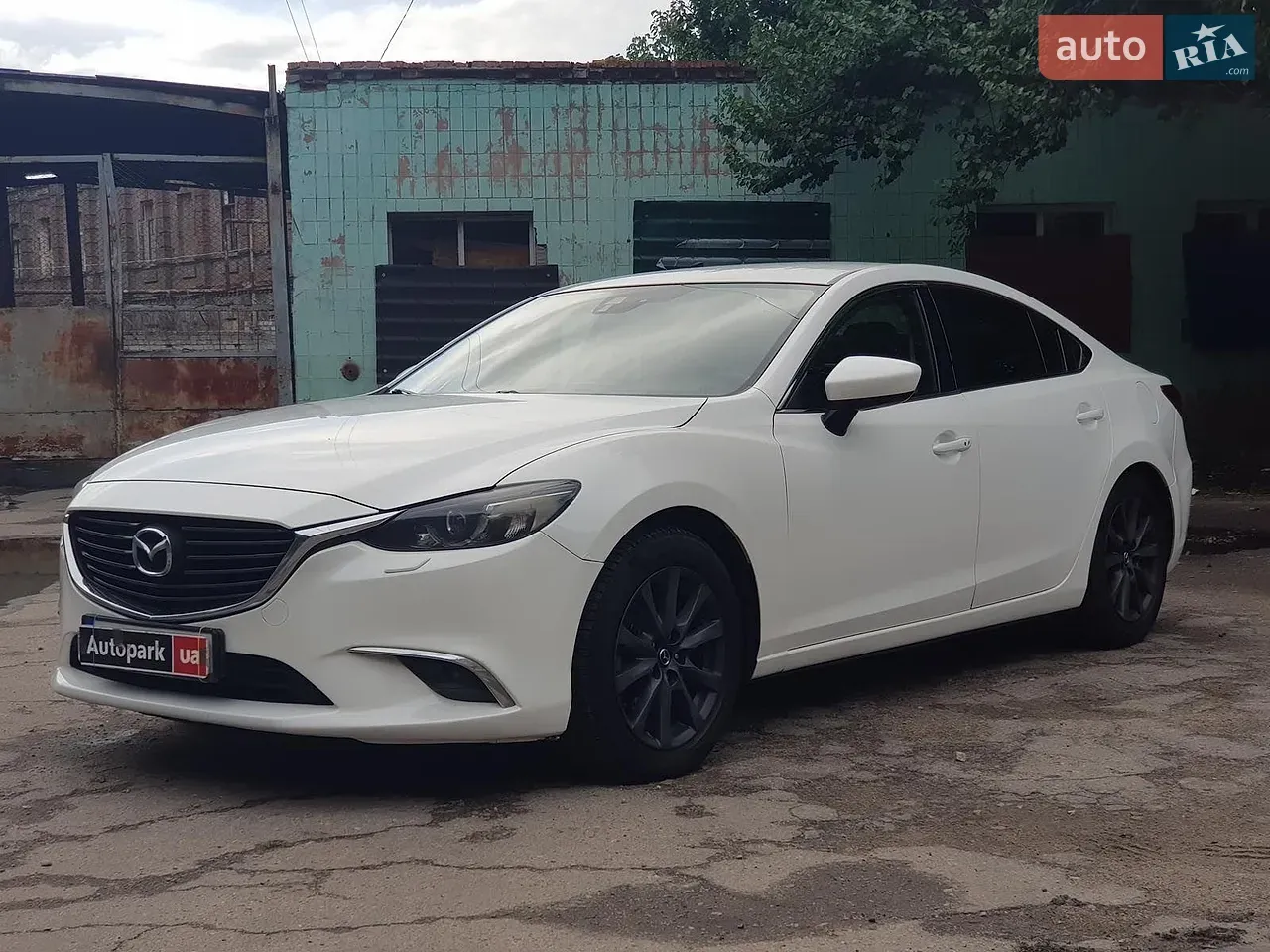 Mazda 6