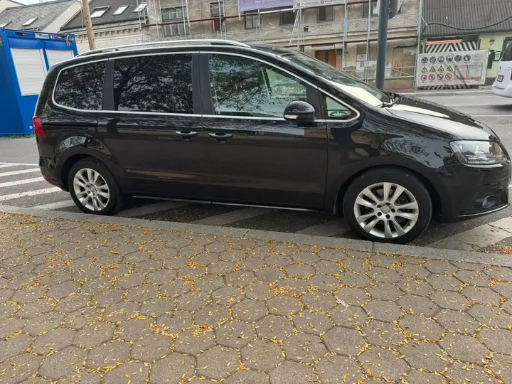 Seat Alhambra 2012 photo 3