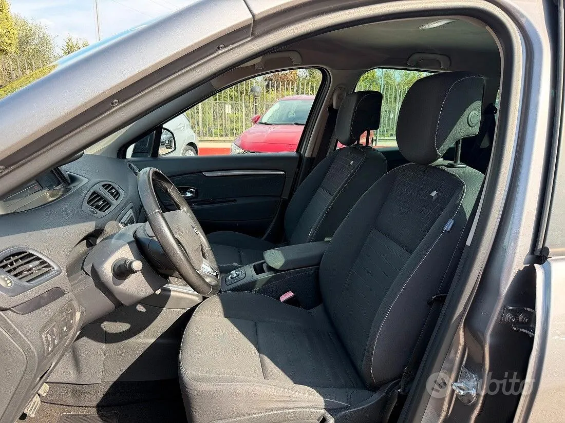 Renault Scenic 2016 photo 5
