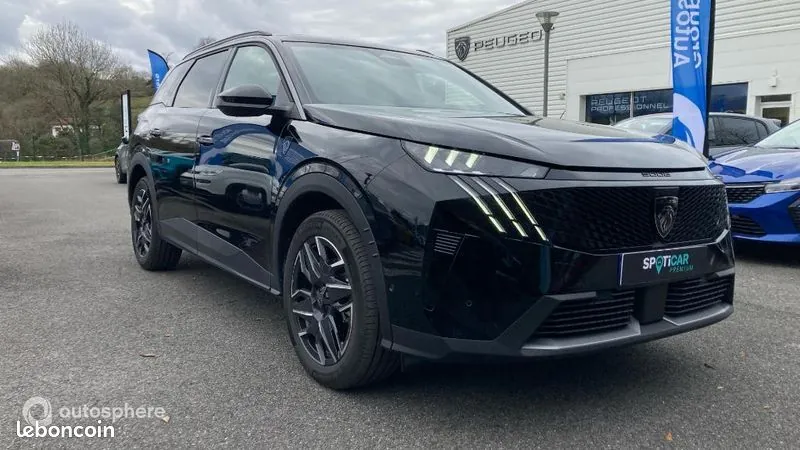 Peugeot 5008 2025 photo 3
