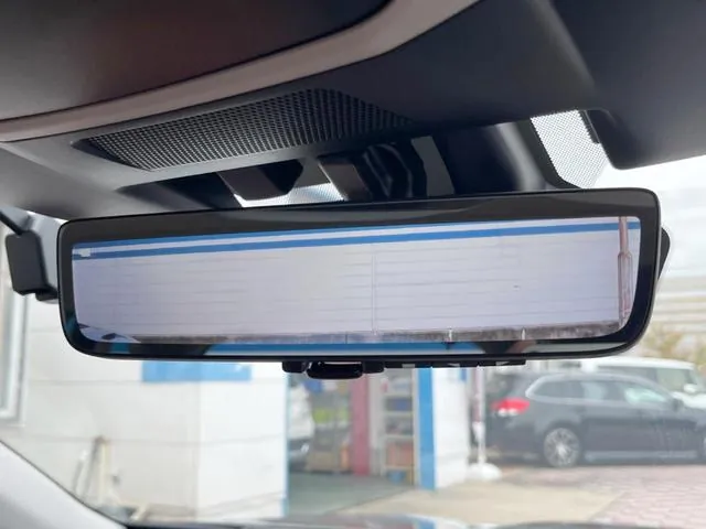 Suzuki Legacysedan 2025 photo 5