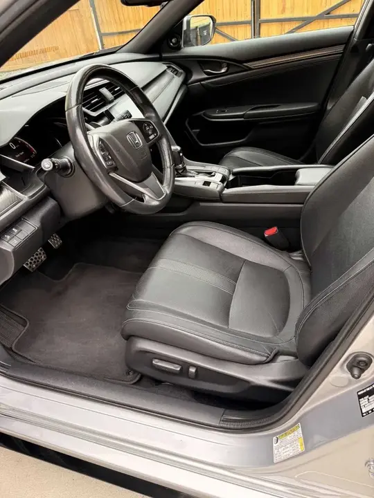 Honda Civic 2018 photo 5