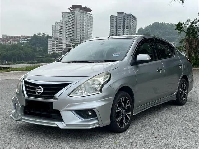 Nissan Almera
