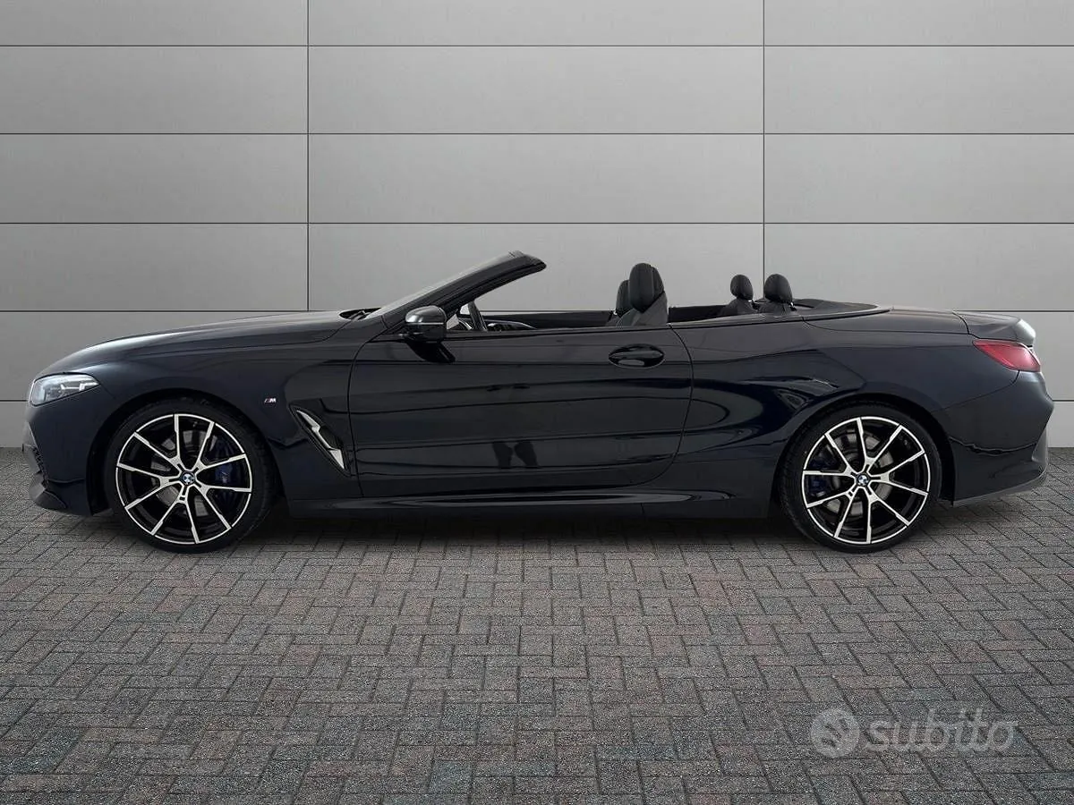 BMW 8 Series 2019 photo 2